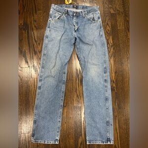 Men’s Wrangler Regular Fit Jeans